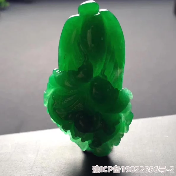 -黄-色-三级视频：最新动态揭示了行业发展趋势与观众偏好的变化，影响深远且引人关注